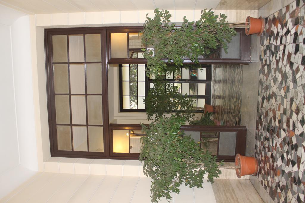 Couette-café Rovati 3*