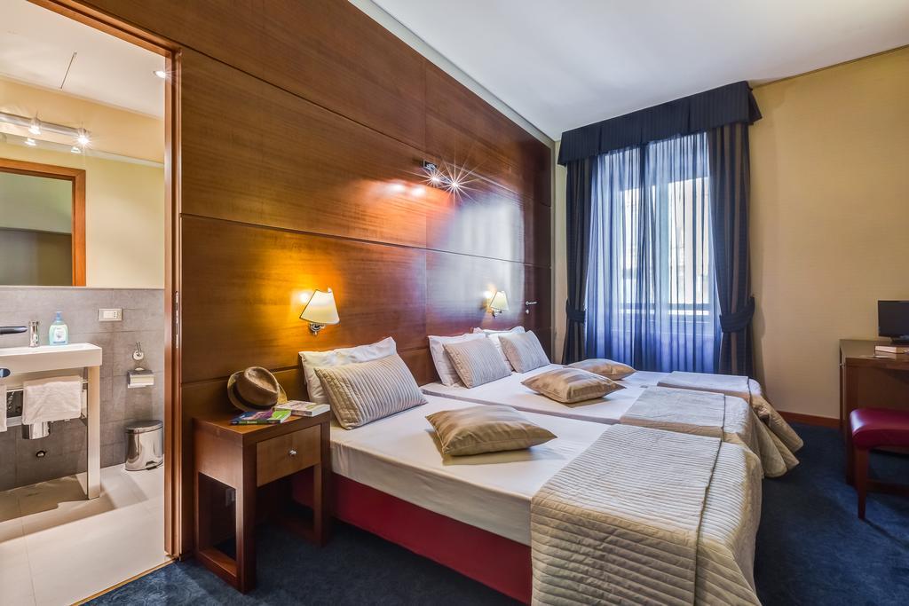 Rovati Couette-café 3*
